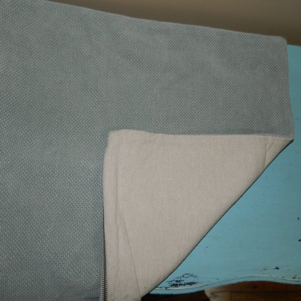 Pottery Barn Sunwashed Chenille Pillow Covers Seaglass (UU-44)